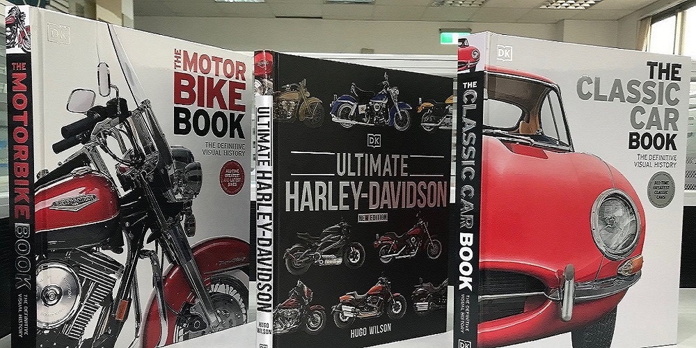 The Motorbike Book+Ultimate Harley Davidson+The Classic Car Book